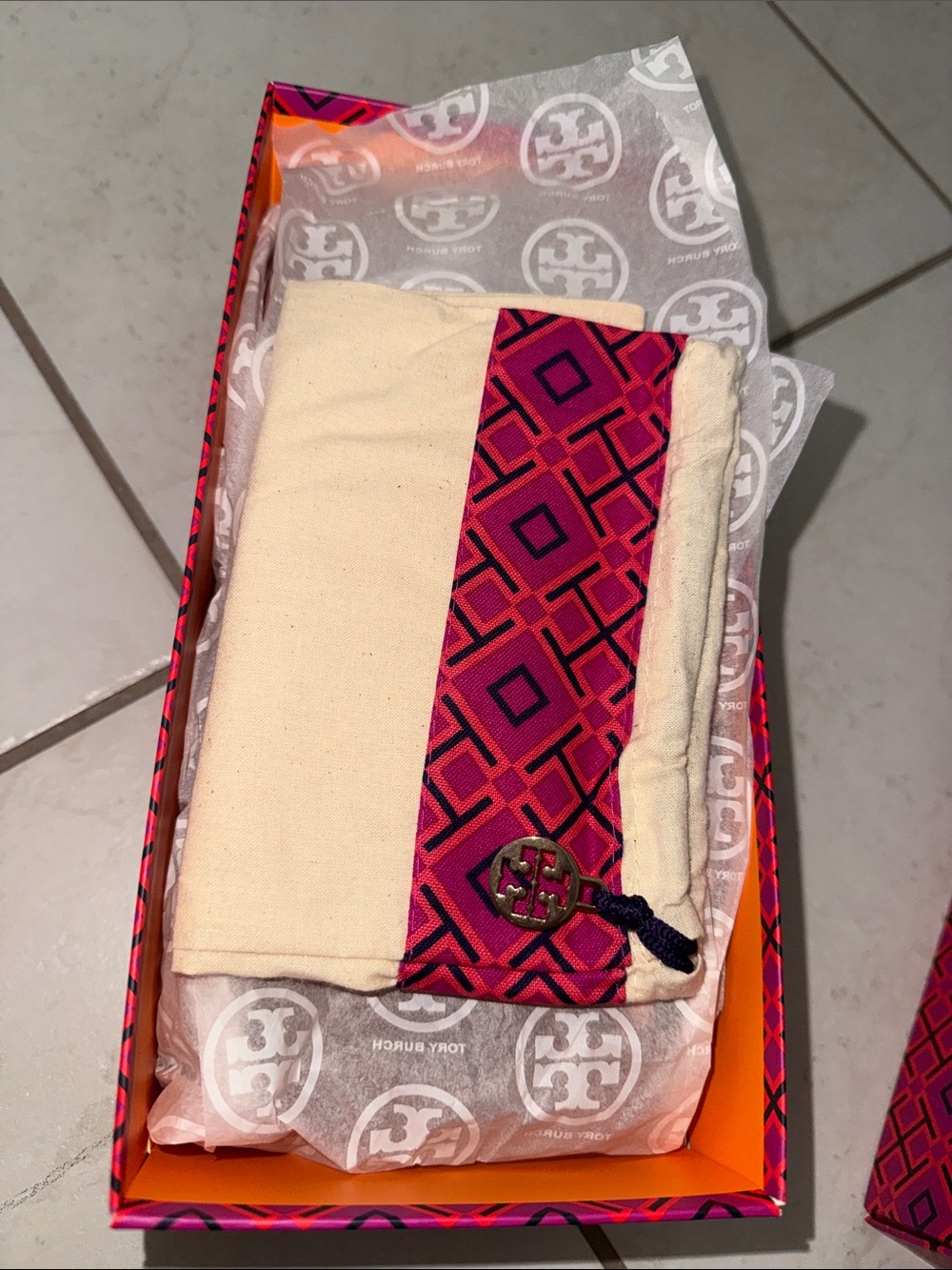 Tory Burch Pink Snake-Embossed Minnie Travel Ballet Flats - Picture 4 of 5
